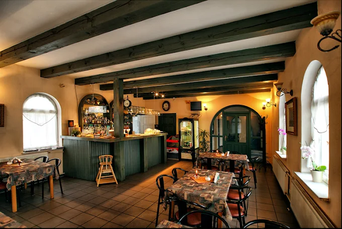 Oskrogs Tavern